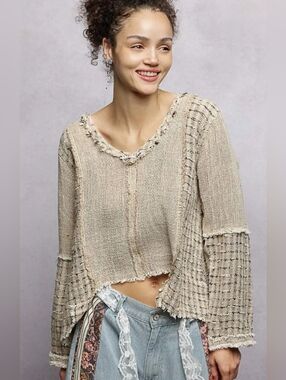 #1507 POL Wild Wind Cropped Knit